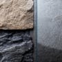 Kamień naturalny vs sztuczny – zalety i wady